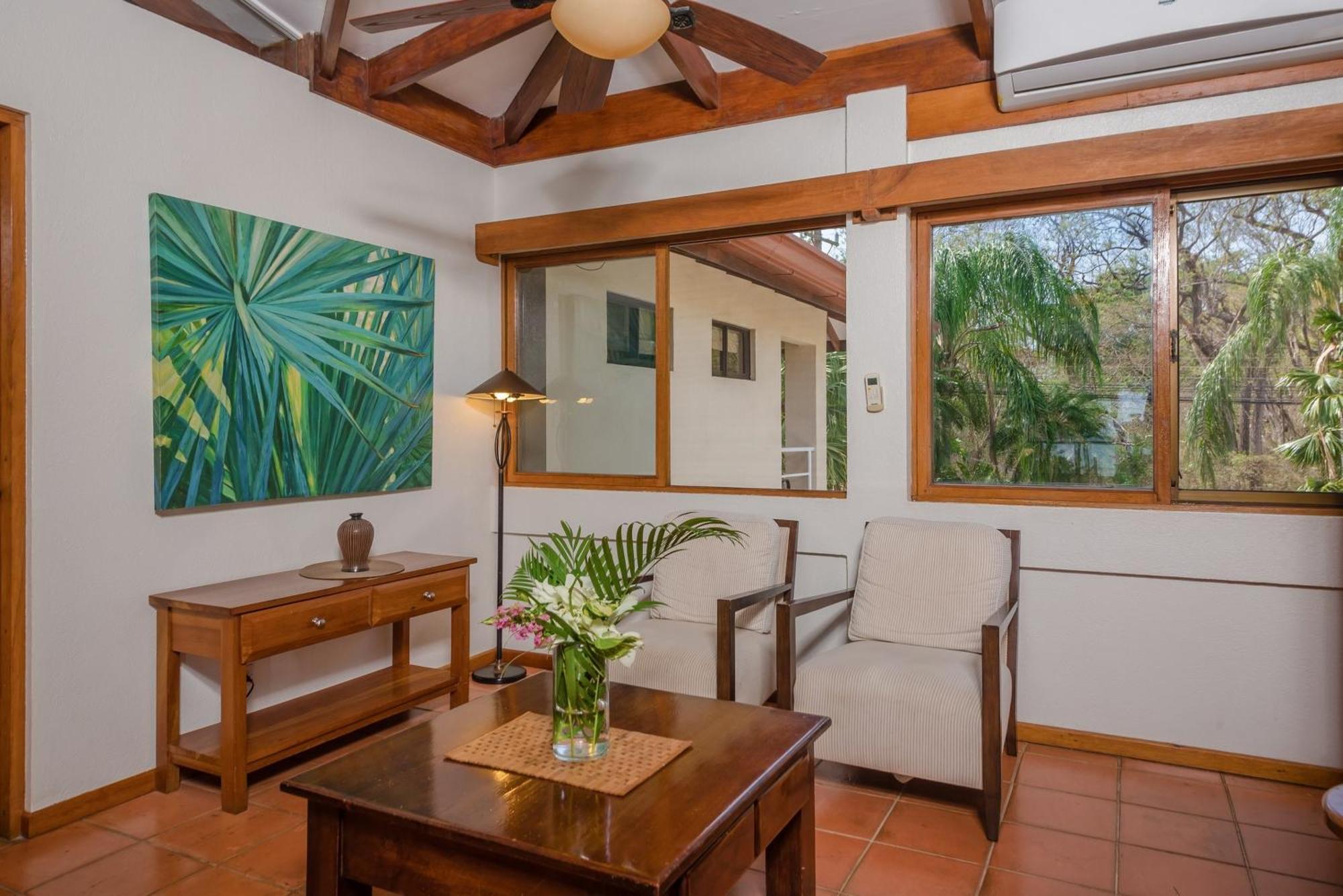 The Coast Beachfront Hotel Tamarindo Bilik gambar